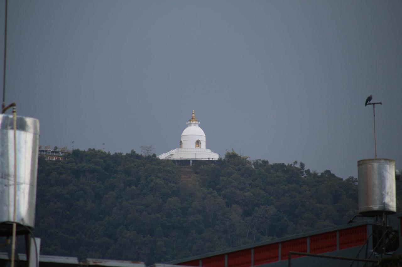 Geo Guest House Pokhara Bagian luar foto