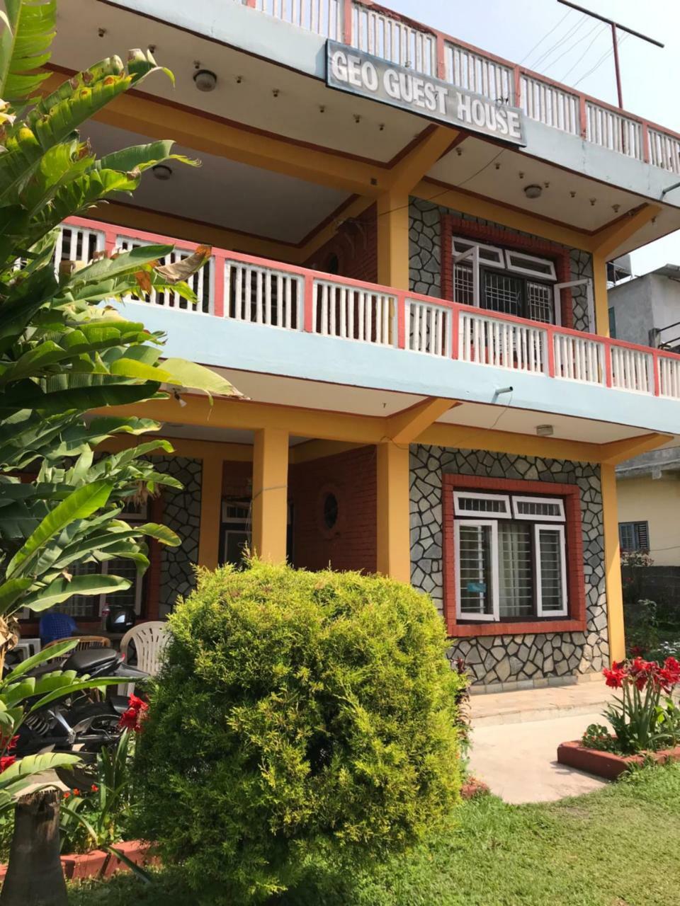 Geo Guest House Pokhara Bagian luar foto
