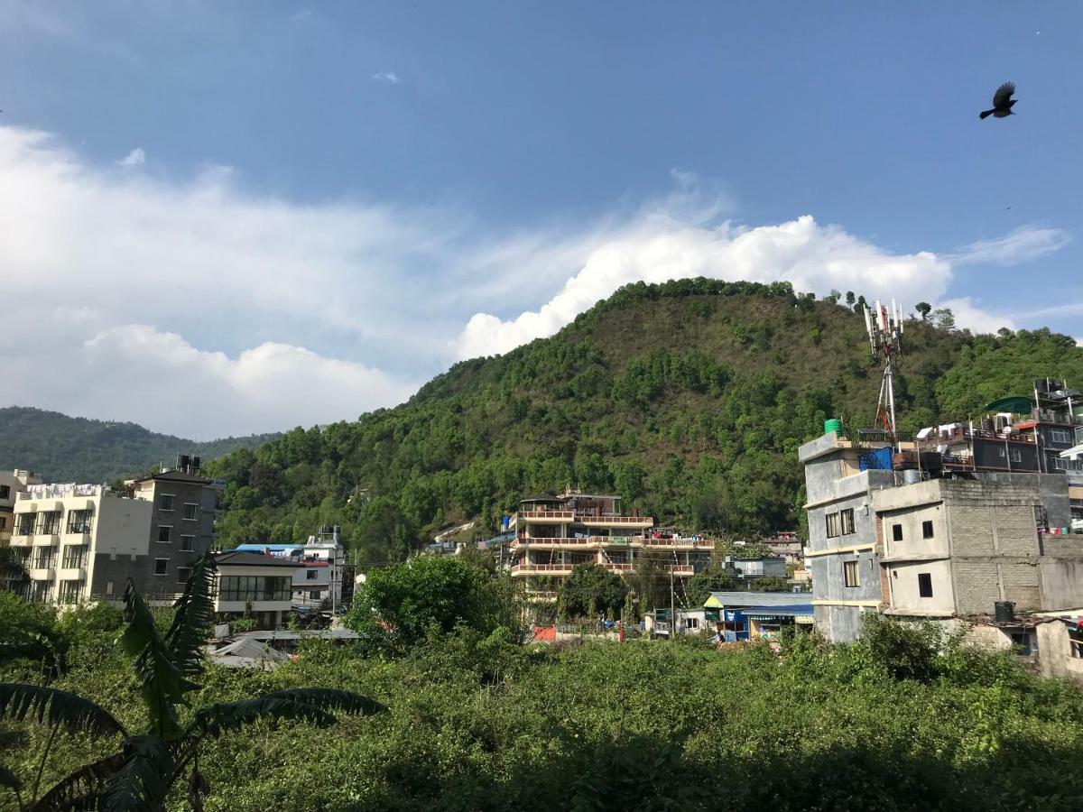 Geo Guest House Pokhara Bagian luar foto